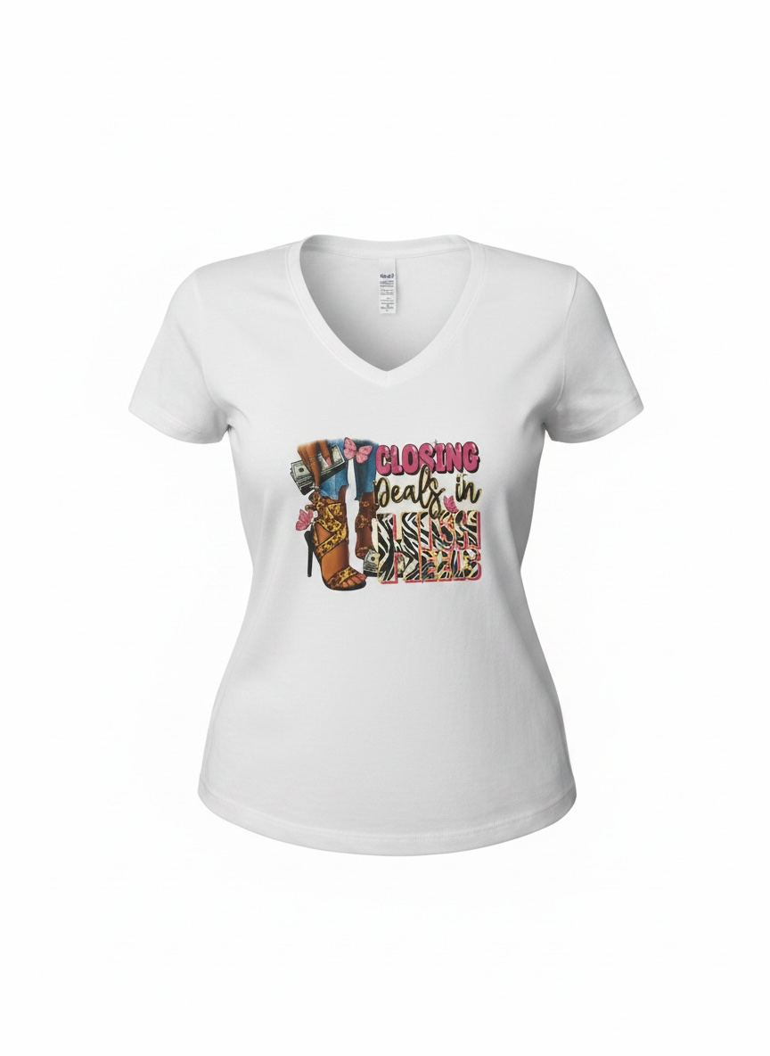 CLOSING DEALS IN HEELS GRAPHIC TEE – SIZE LARGE