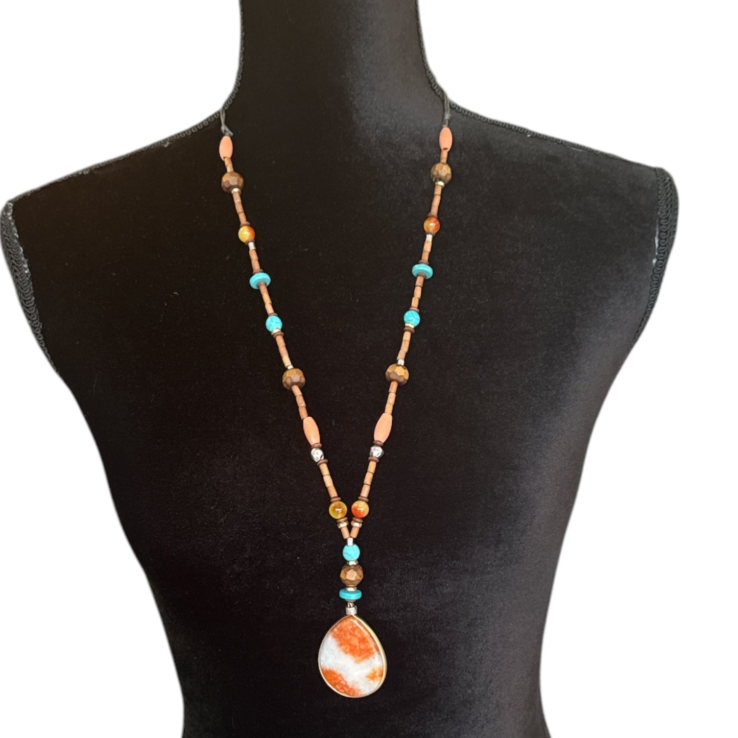 BOHO BEADED STATEMENT NECKLACE - NEW