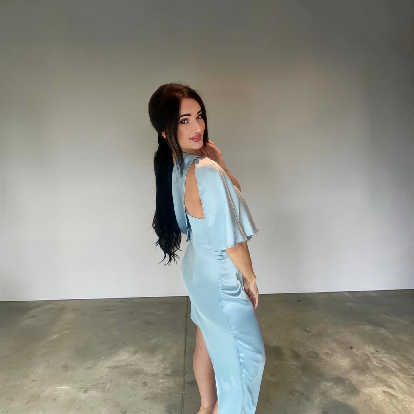 ONE SHOLDER SATIN DRESS