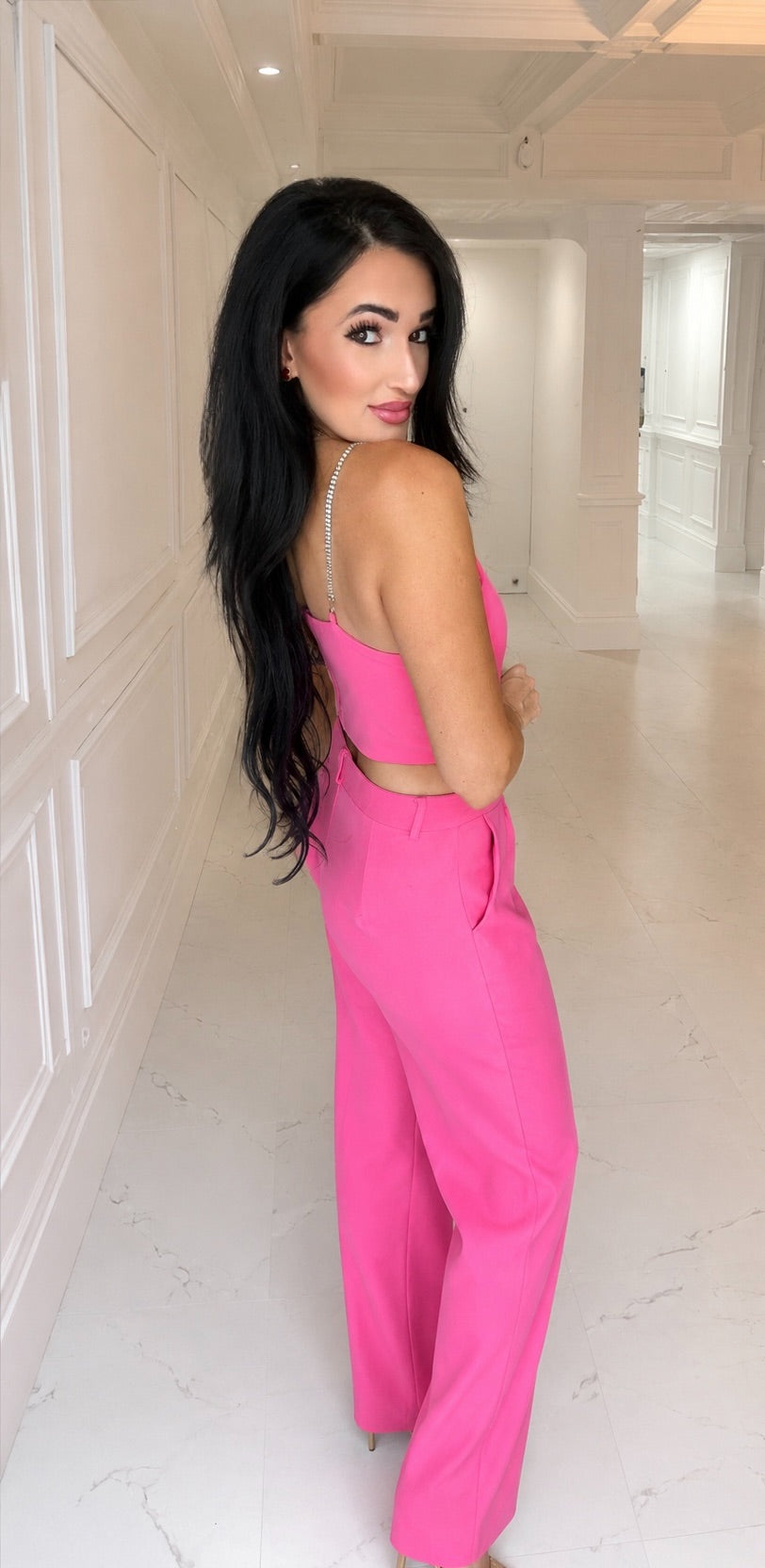 SLEEVELESS CROP TOP & BUTTON CLOSURE PANTS SATIN 2PC. SET