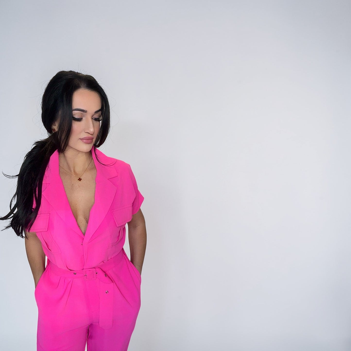WOMEN'S SHORT SLEEVE BUTTON CLOSURE POCKETS BELTED JUMPSUIT