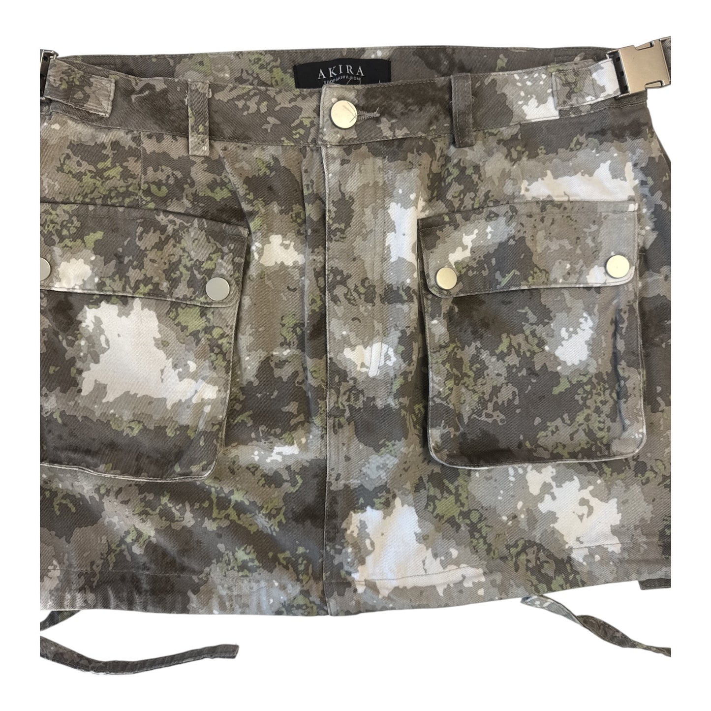 AKIRA CAMO MINI SKIRT WITH UTILITY POCKETS – SIZE LARGE