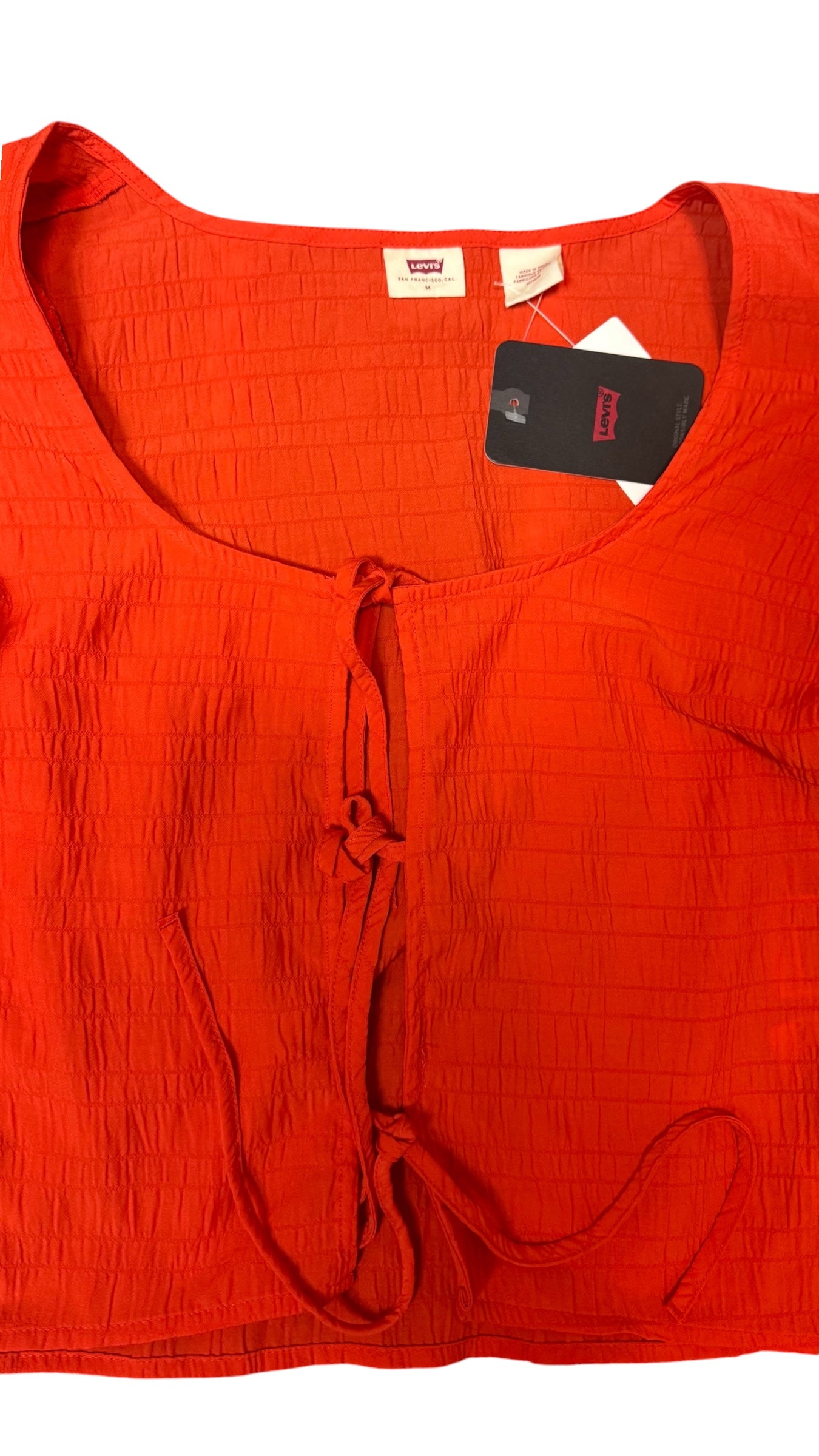 LEVIS SHIRT - NWT
